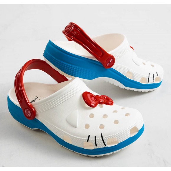 CROCS Other - Crocs Hello Kitty Classic‎ Clog /  Size 5 Toddler